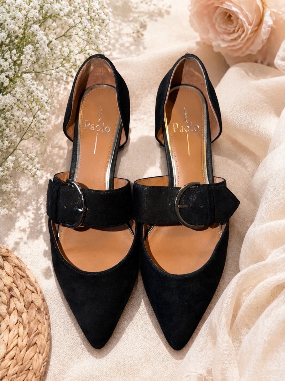 Linea Paolo Dean Pointy Toe Flat, black suede, size 7